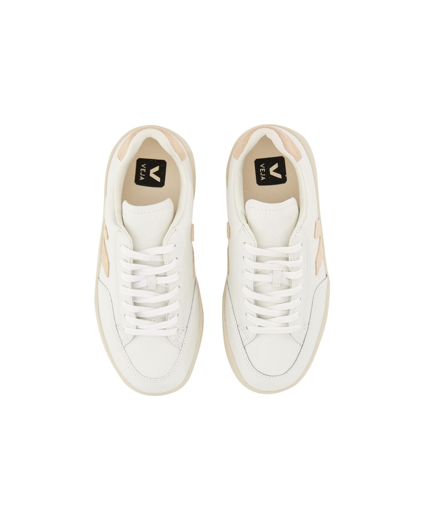 Veja Sneaker V-12 - WHITE
