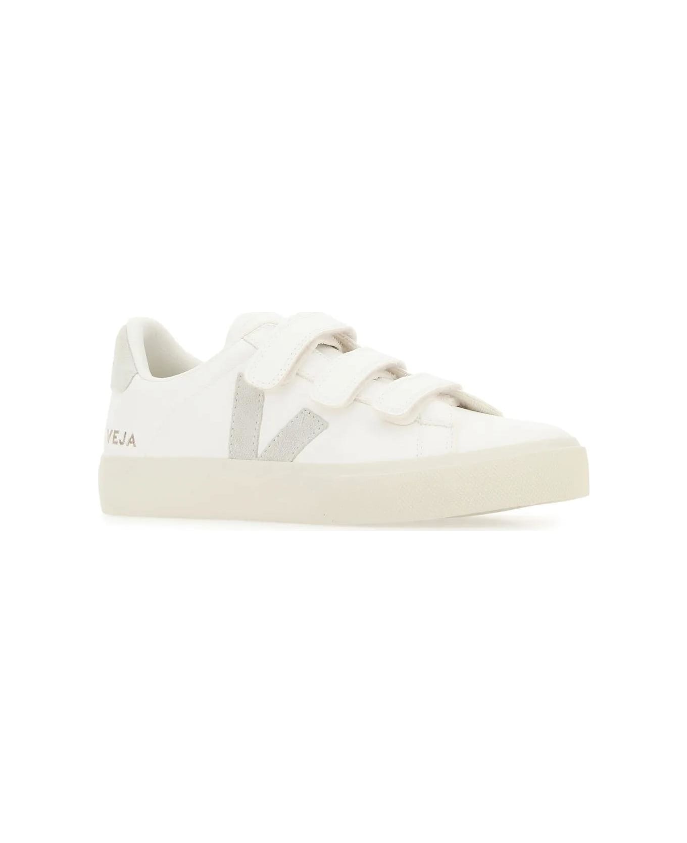 Veja White Chromefree Leather Recife Sneakers - Bianco