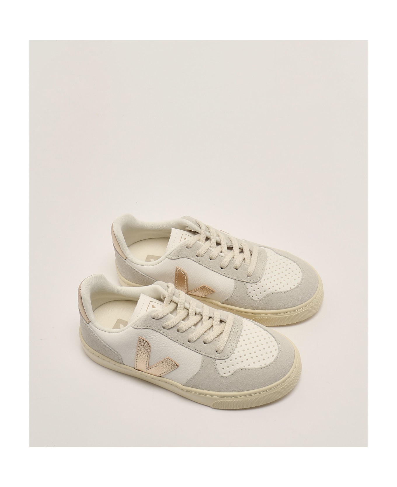 Veja Small V-10 Sneaker - BIANCO-PLATINO
