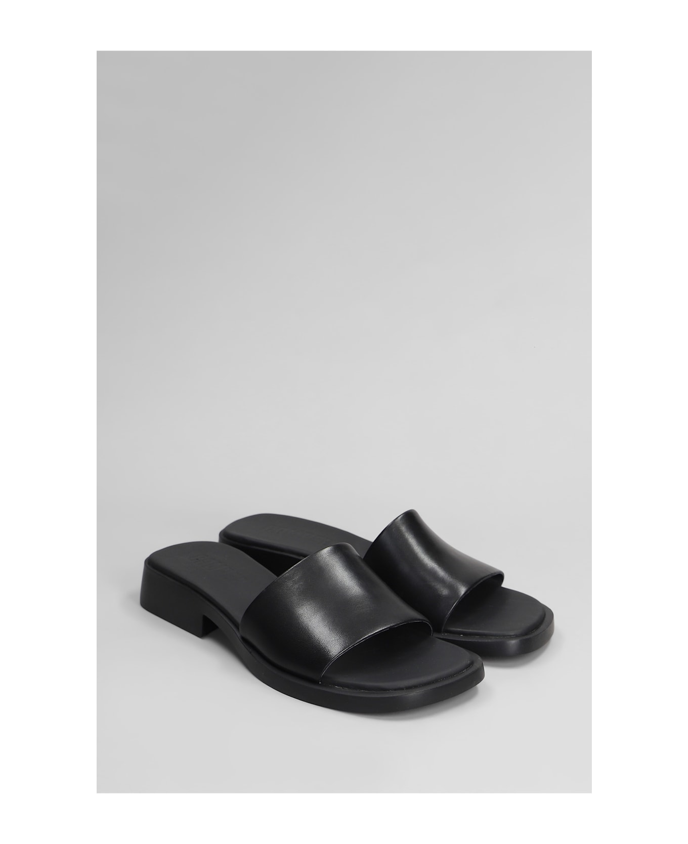 Camper Dana Flats In Black Leather - black