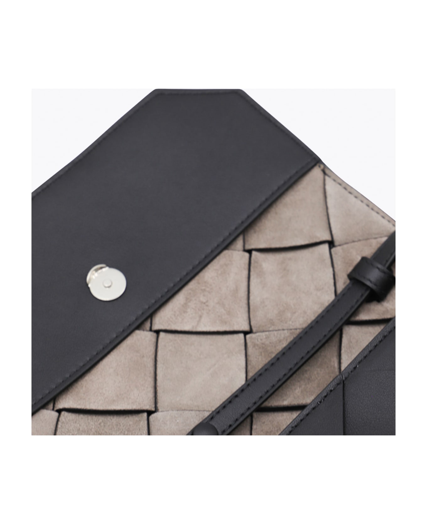 Bottega Veneta Black Leather Diago Pouch - Black