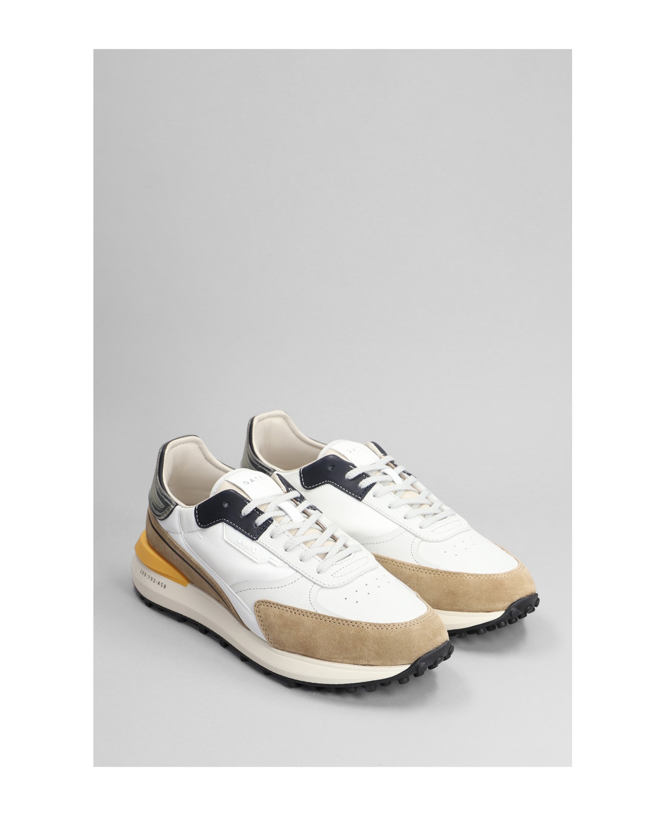 D.A.T.E. Lampo Sneakers In White Suede And Fabric - white