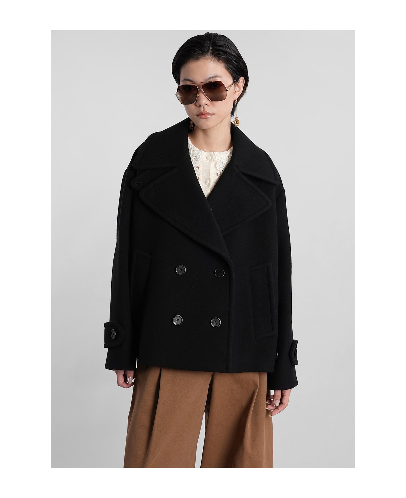 Chloé In Black Wool - black