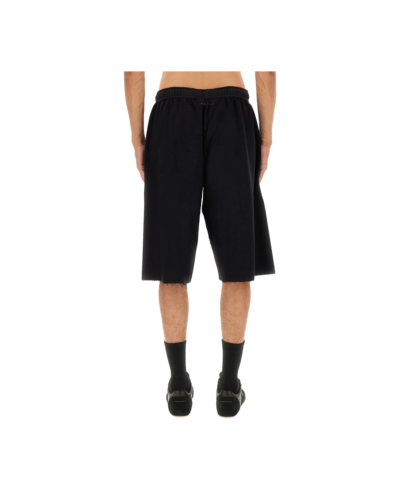 MM6 Maison Margiela Shorts With Logo - BLACK