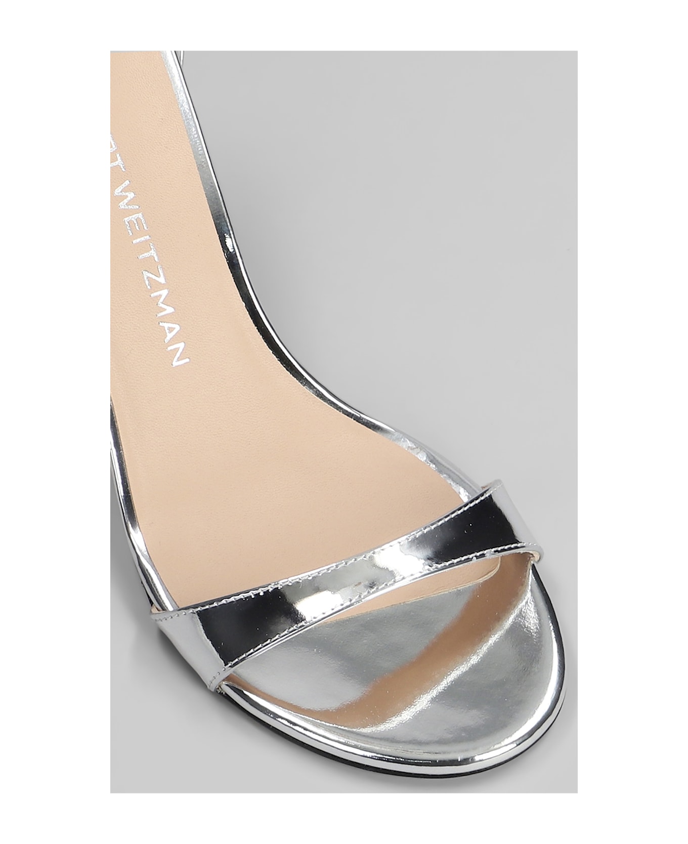 Stuart Weitzman Nudist Ii Sandals In Silver Leather - silver