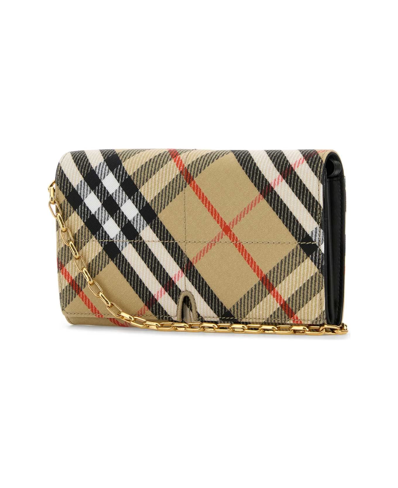 Burberry Printed Canvas Snip Wallet - SANDIPCHECK 財布