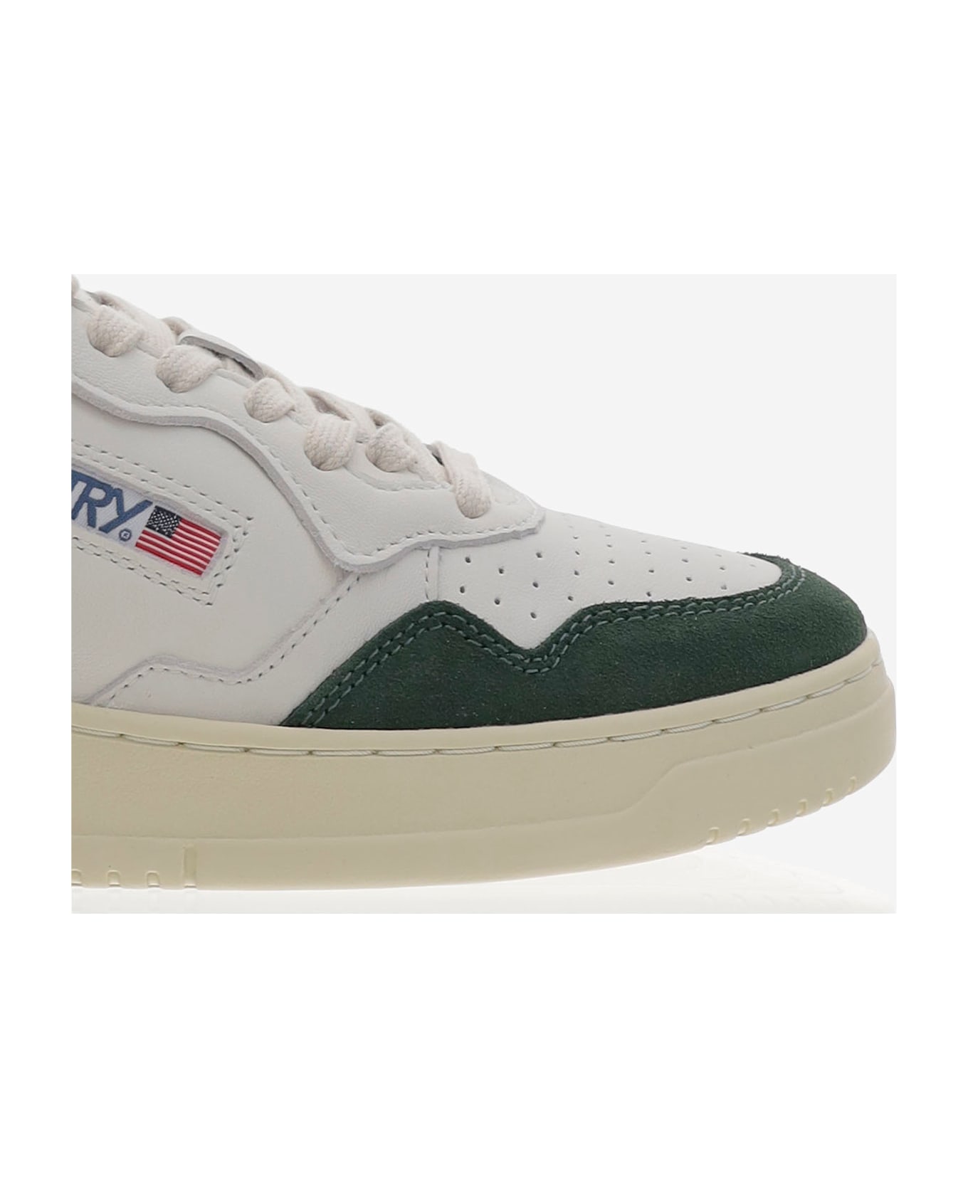 Autry Low Medalist Leather Sneakers - Green
