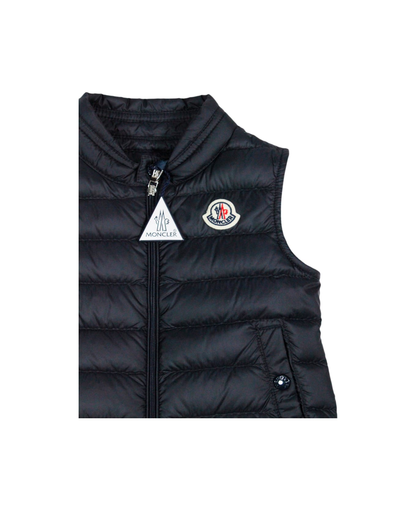 Moncler New Amaury Sleeveless Lightweight Down Jacket With Front Zip Closure And Logo - Blu コート＆ジャケット