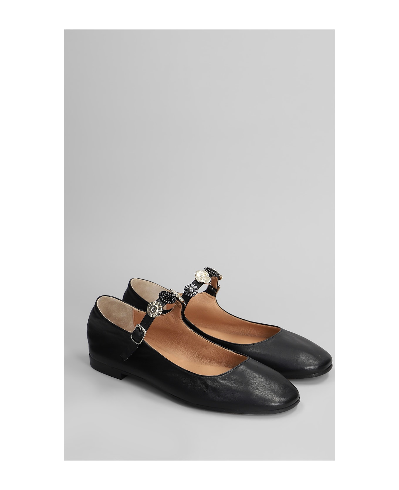 Anniel Ballet Flats In Black Leather - black
