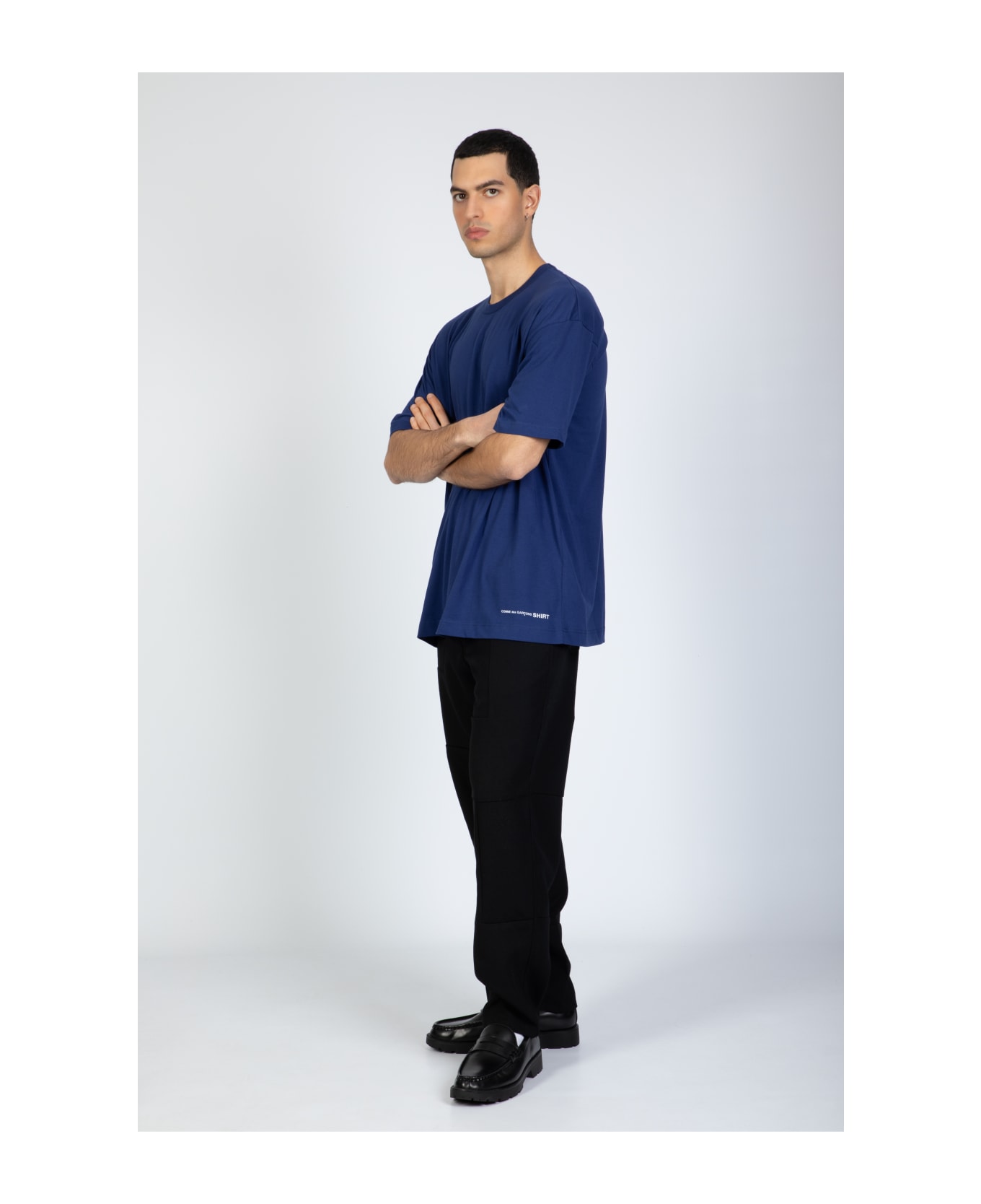 Comme des Garçons Shirt Mens T-shirt Knit Navy blue cotton oversize t-shirt with logo - Blu シャツ
