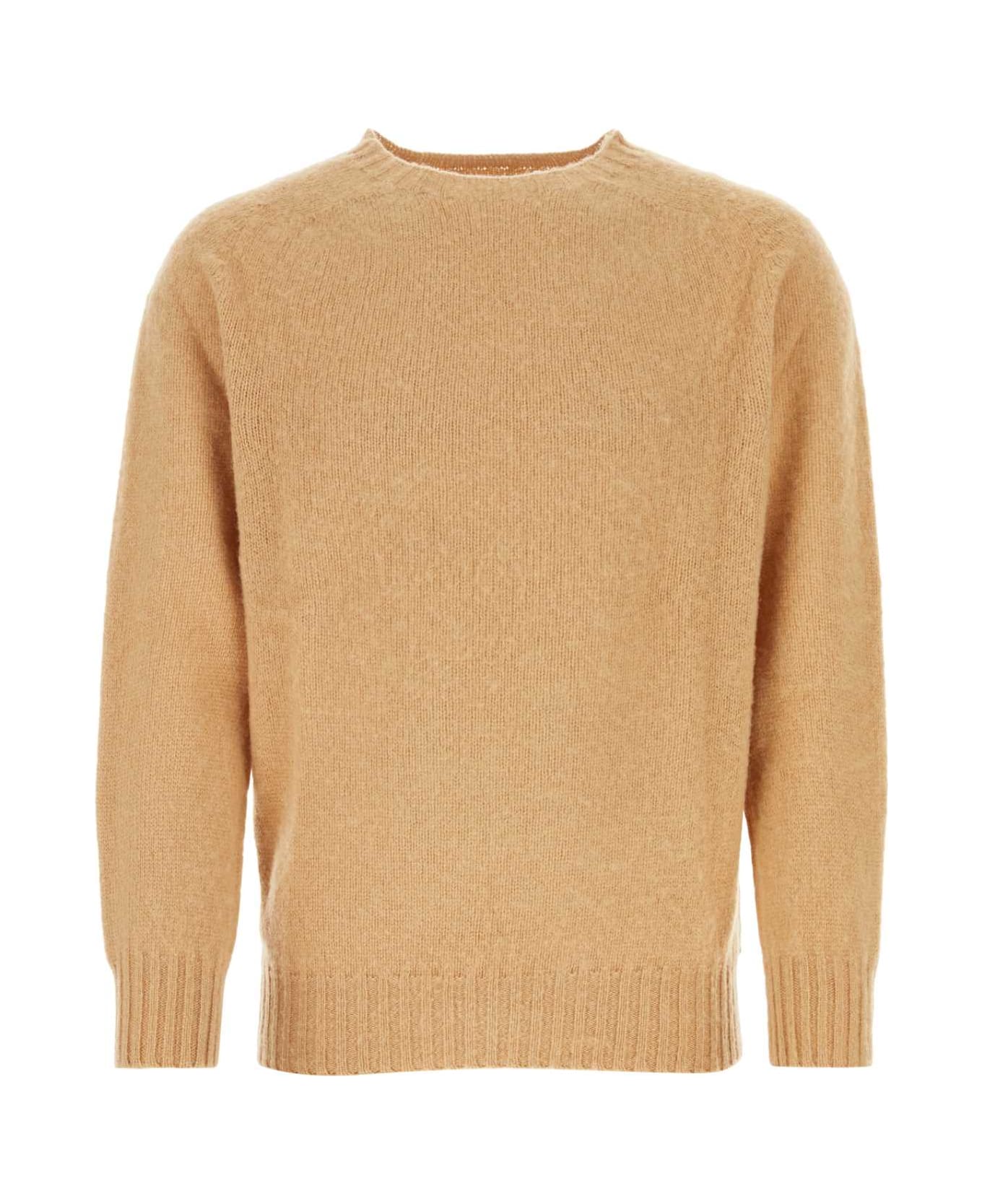 Howlin Biscuit Wool Sweater - CAMEL