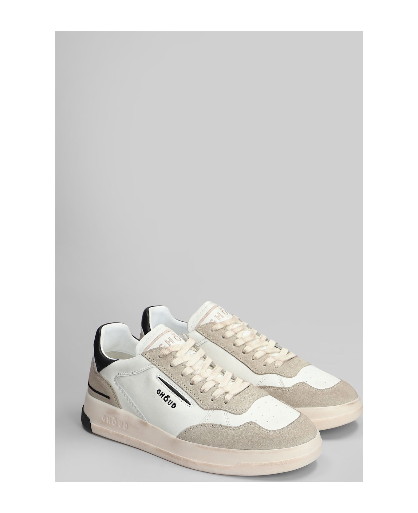 GHOUD Tweener Sneakers In White Suede And Leather - white