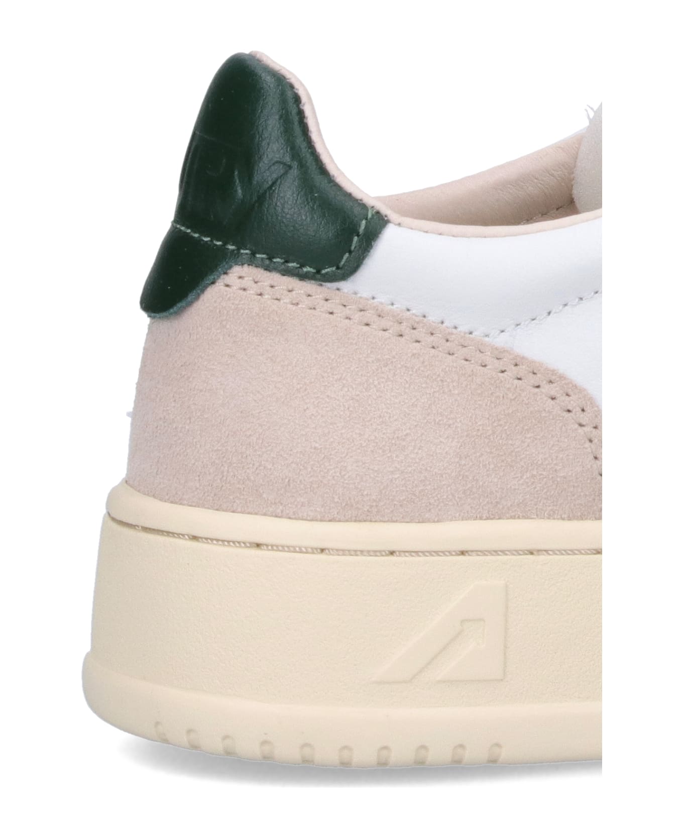 Autry Medalist Low Sneakers In White And Dark Green Suede And Leather - White