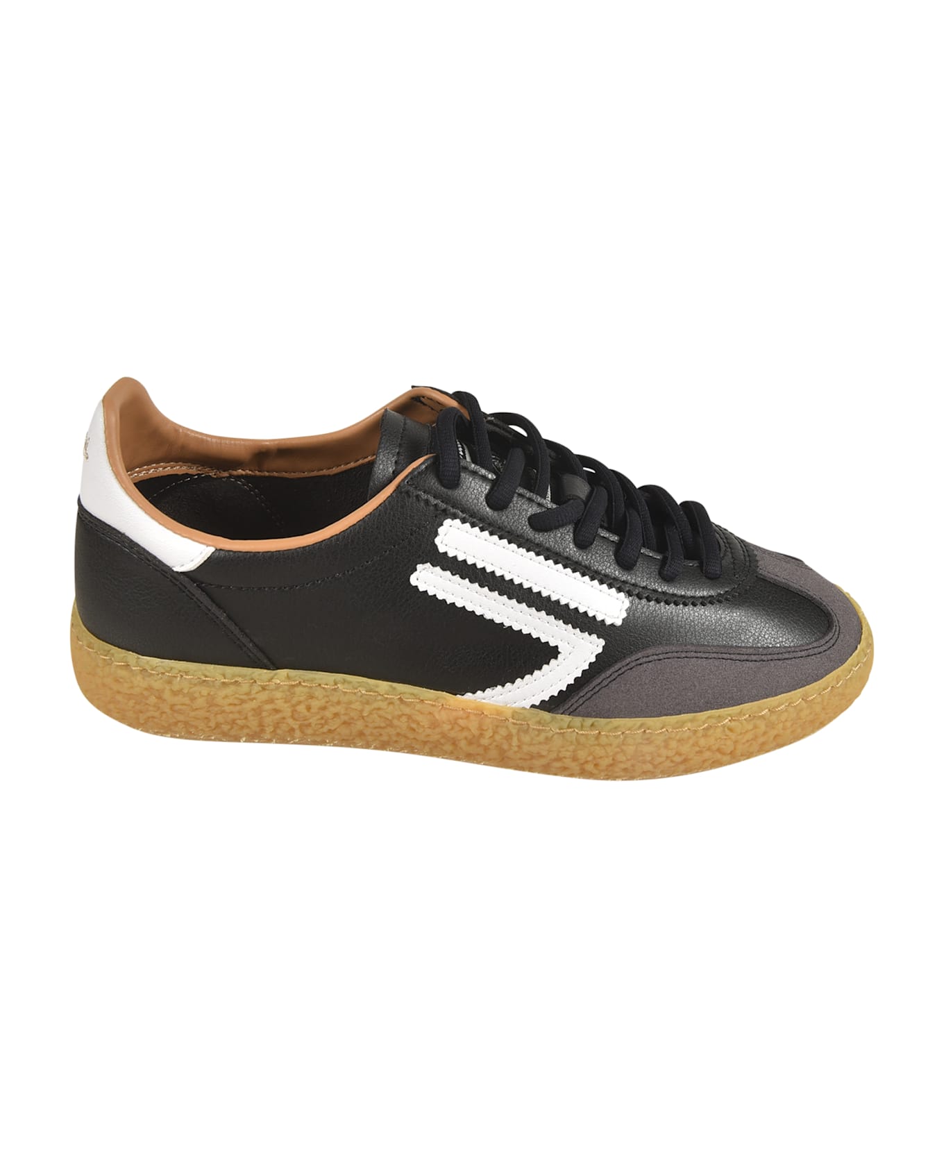 Puraai Classic Lace-up Sneakers - Jet Black