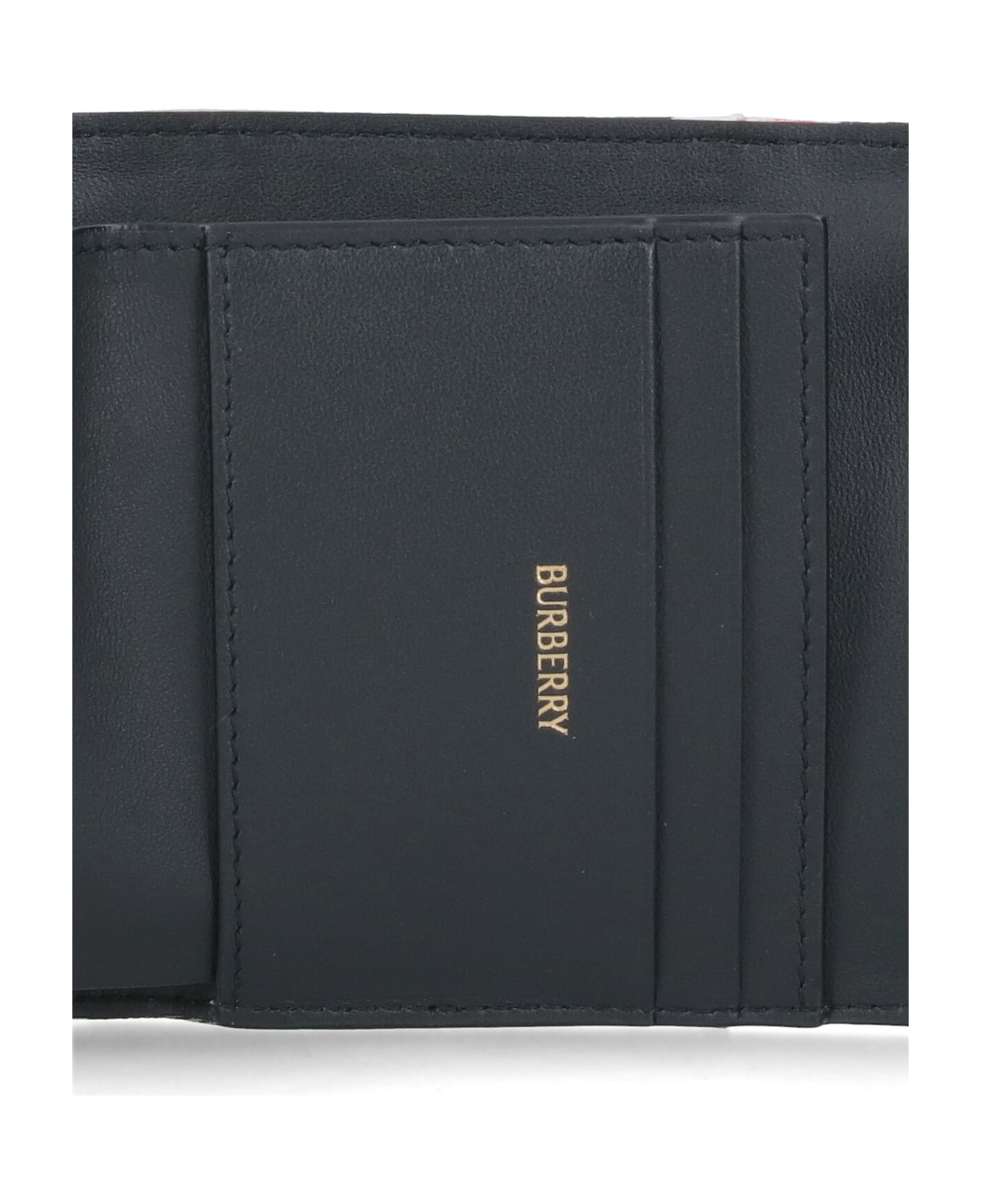 【送料&関税込】Burberry vintage Check Book Wallet Burberry 'vintage Check' Book Wallet | italist