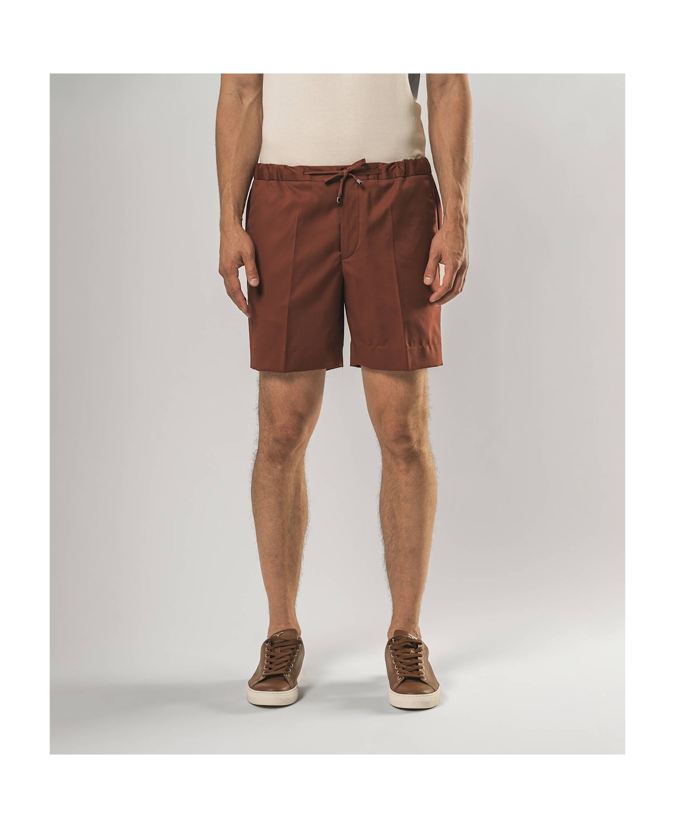 Larusmiani D20 Bermuda Pants - FireBrick