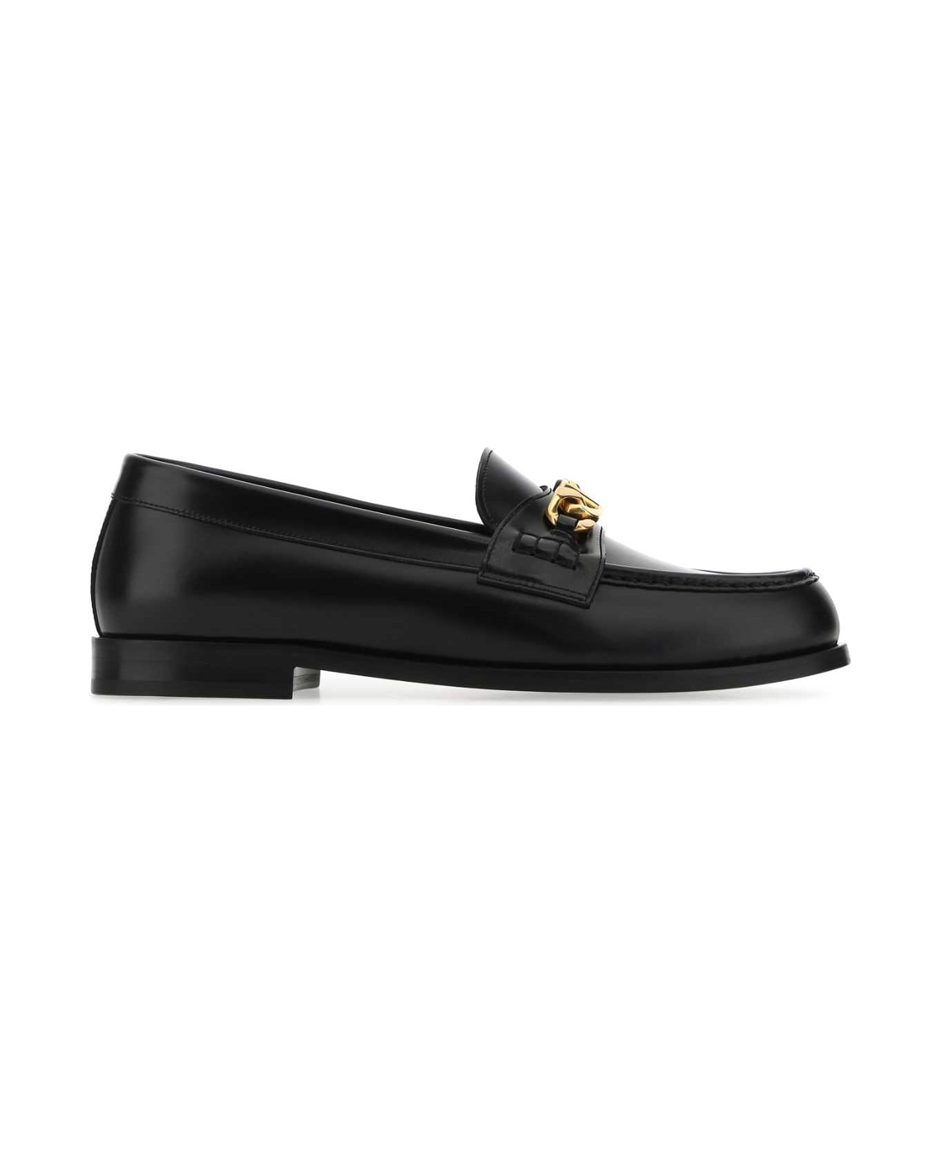 Valentino Garavani Black Leather Vlogo Chain Loafers - 0NO ローファー＆デッキシューズ