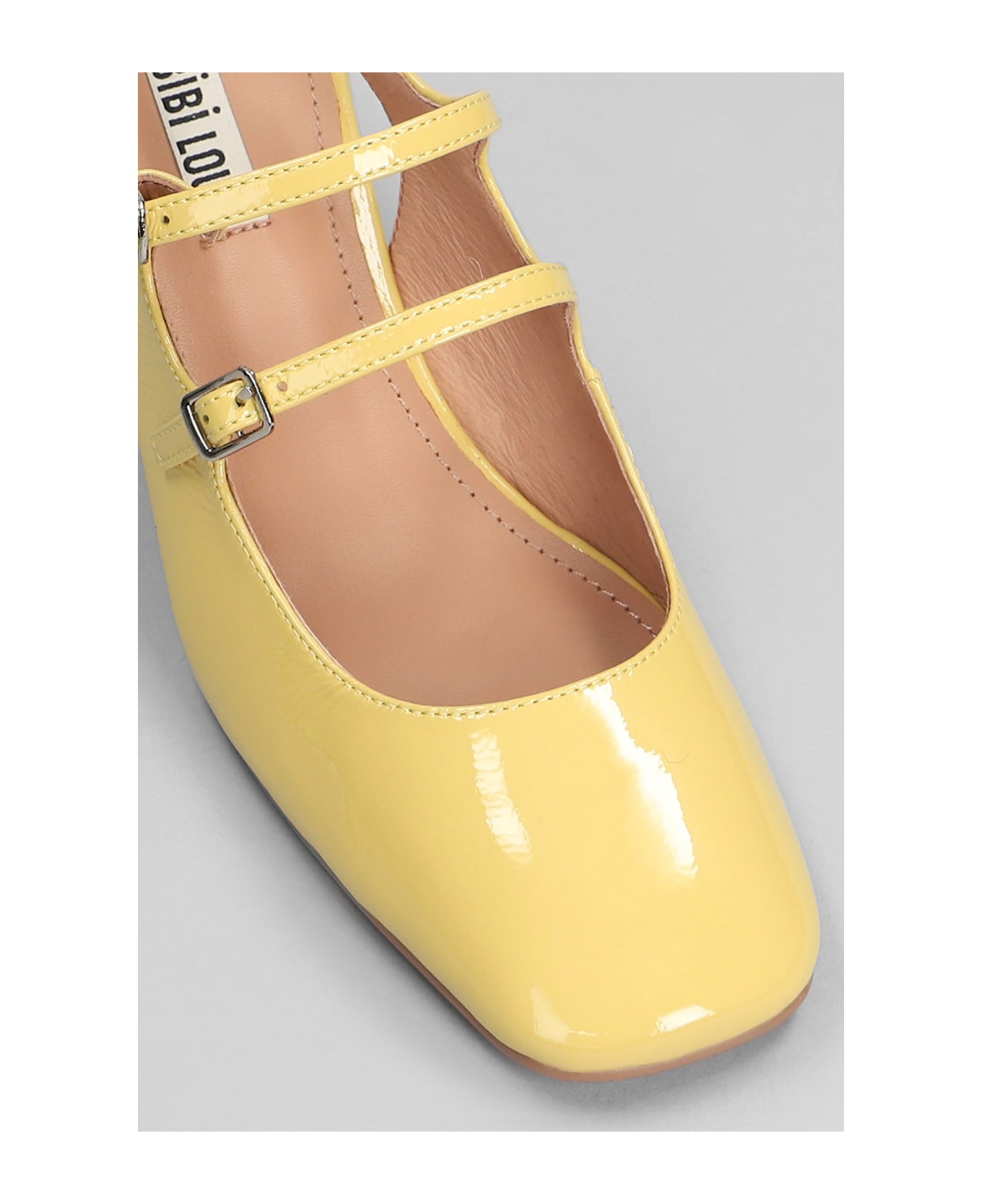 Bibi Lou Ninetta Pumps In Yellow Patent Leather - yellow