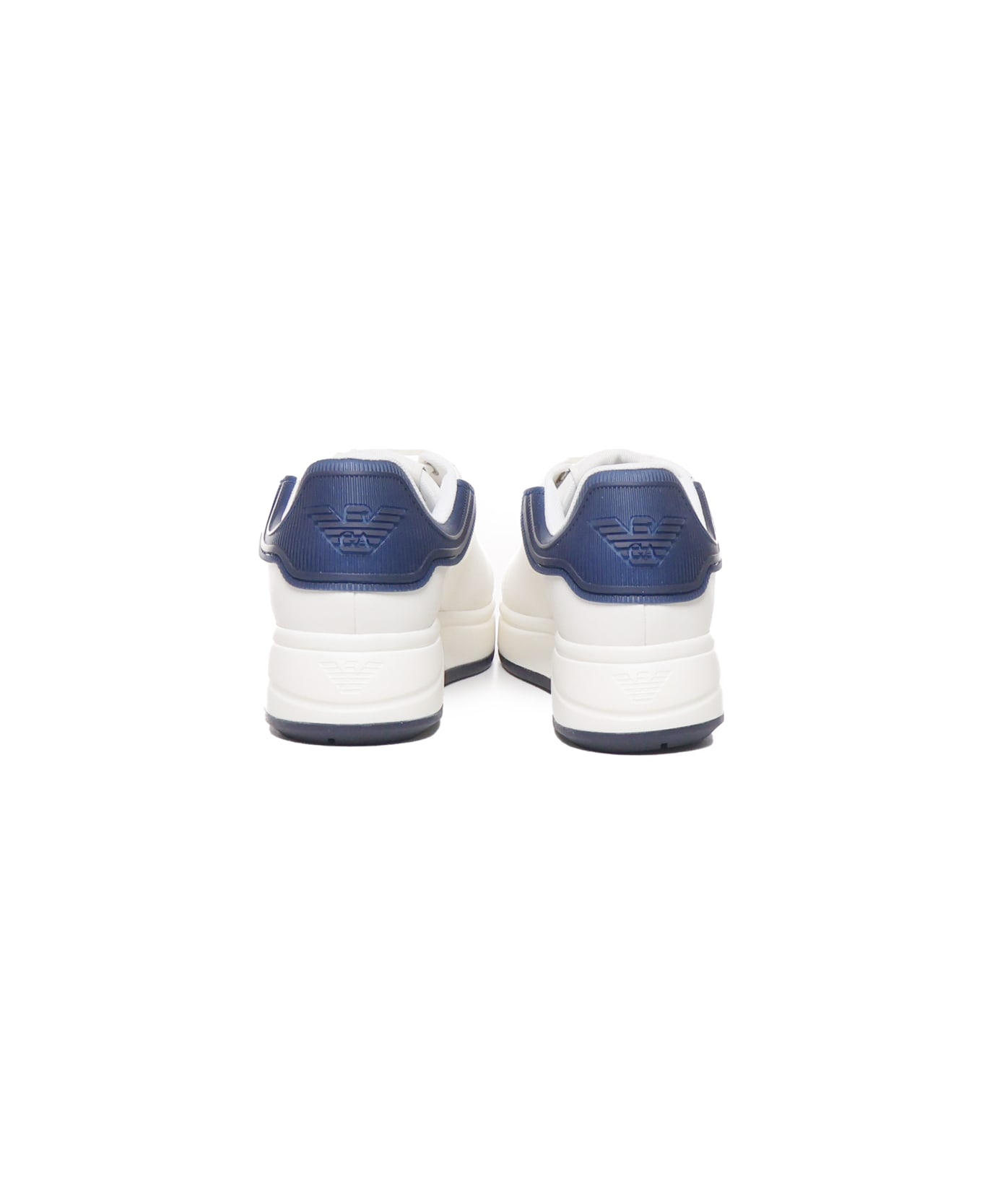 Emporio Armani Sneakers With Contrasting Rivet - White, blue