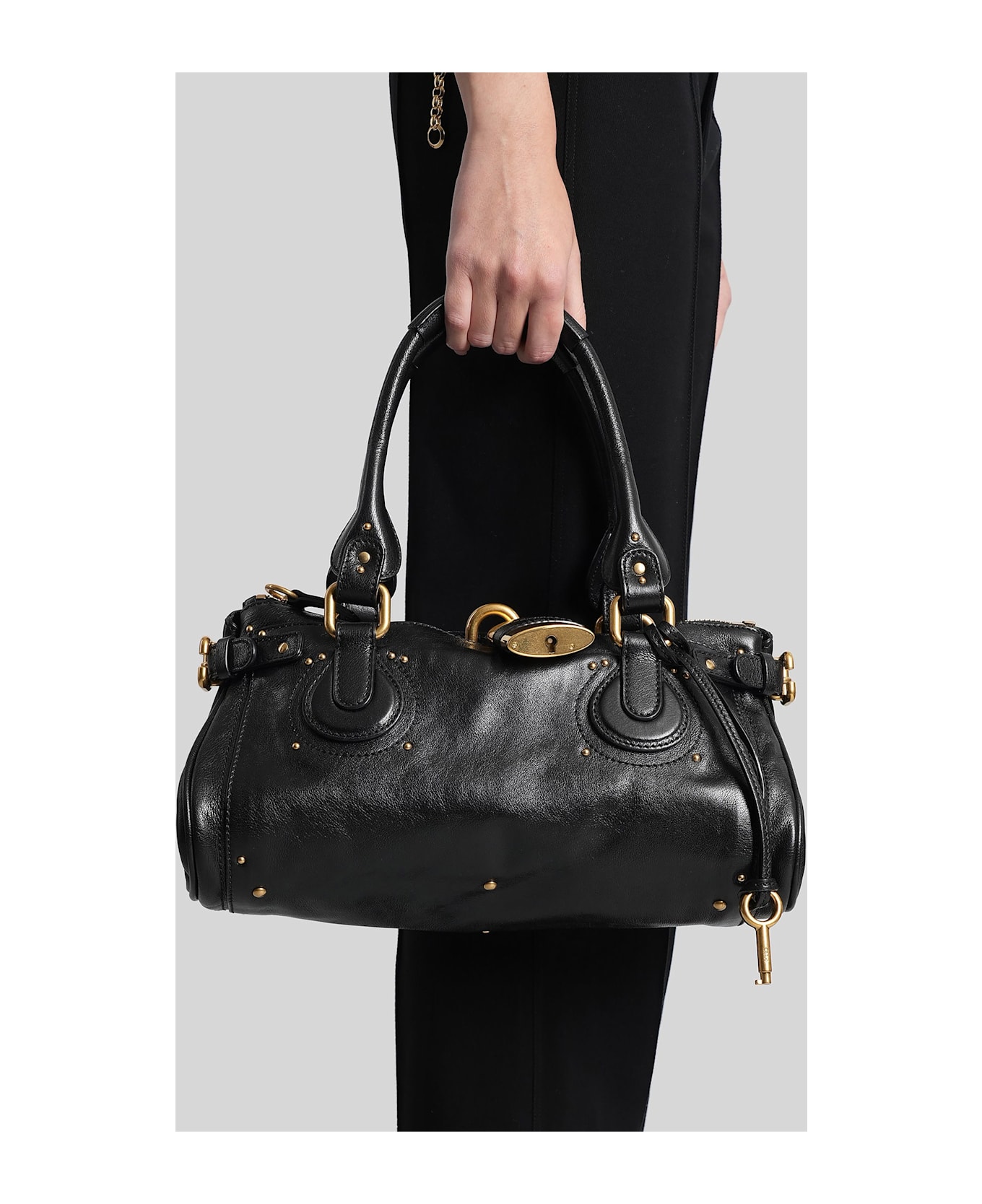 Chloé Paddington Shoulder Bag In Black Leather - black