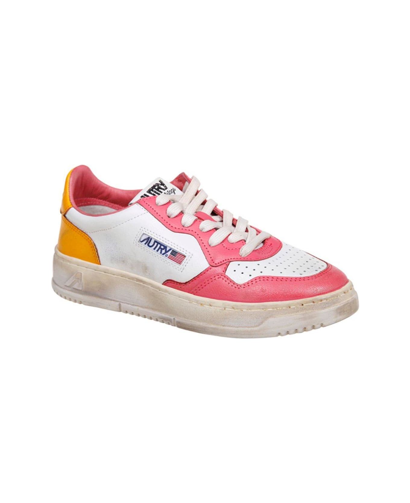 Autry Medalist Low-top Sneakers - Wht/ccor/brmarigold