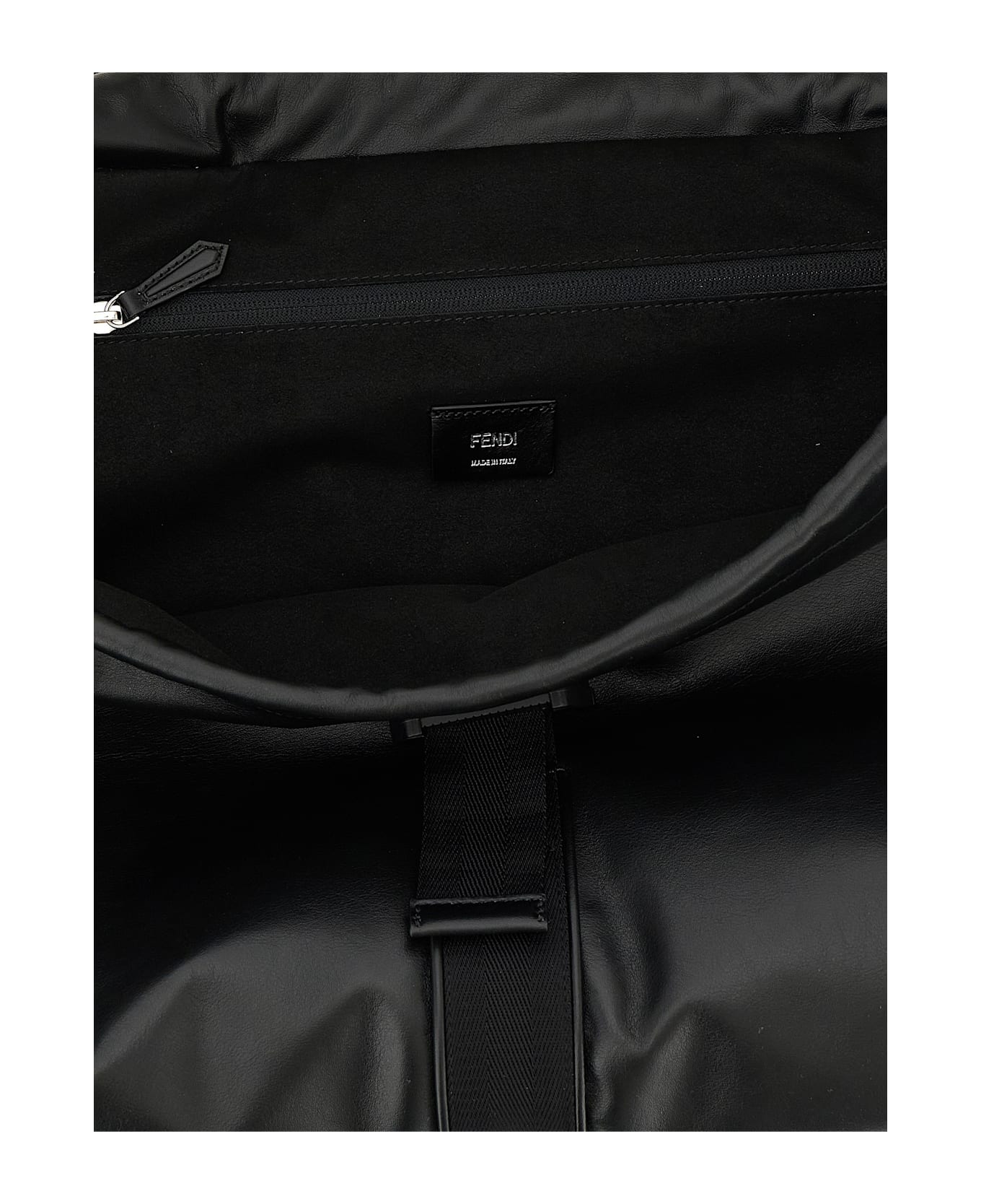 Fendi 
fendi Flux
 Maxi Shoulder Bag - Black  
