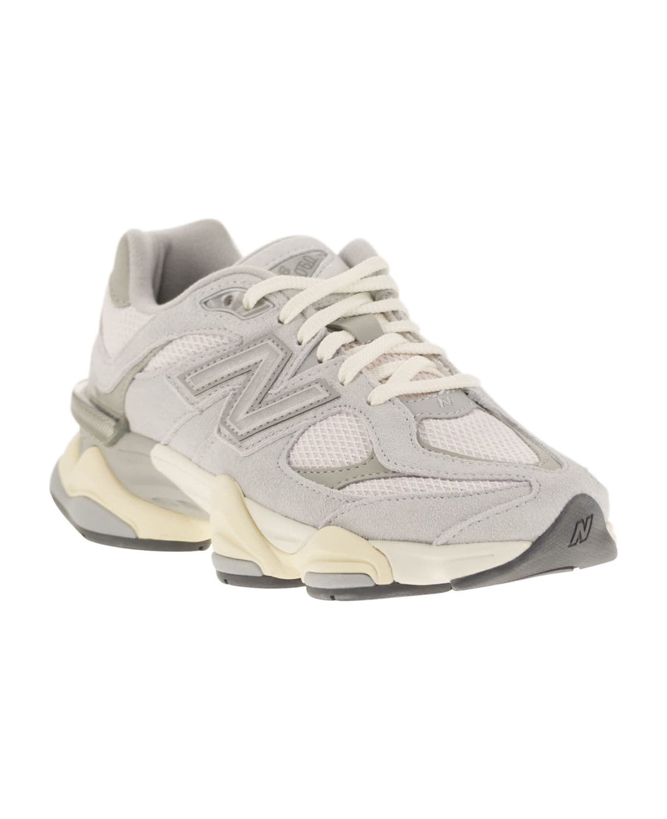New Balance 9060 - Sneakers - Light Grey