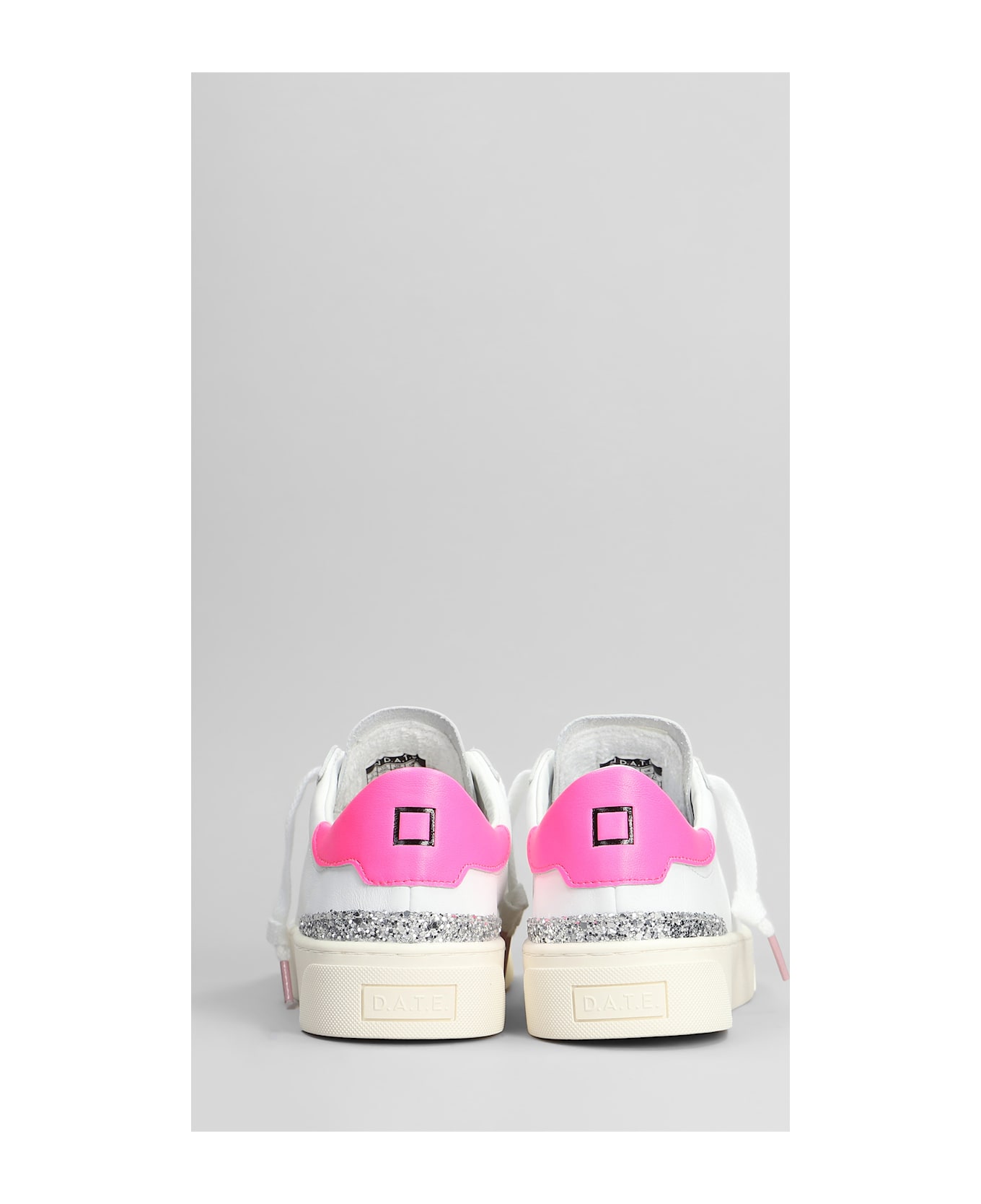 D.A.T.E. Sonica Sneakers In White Leather - white