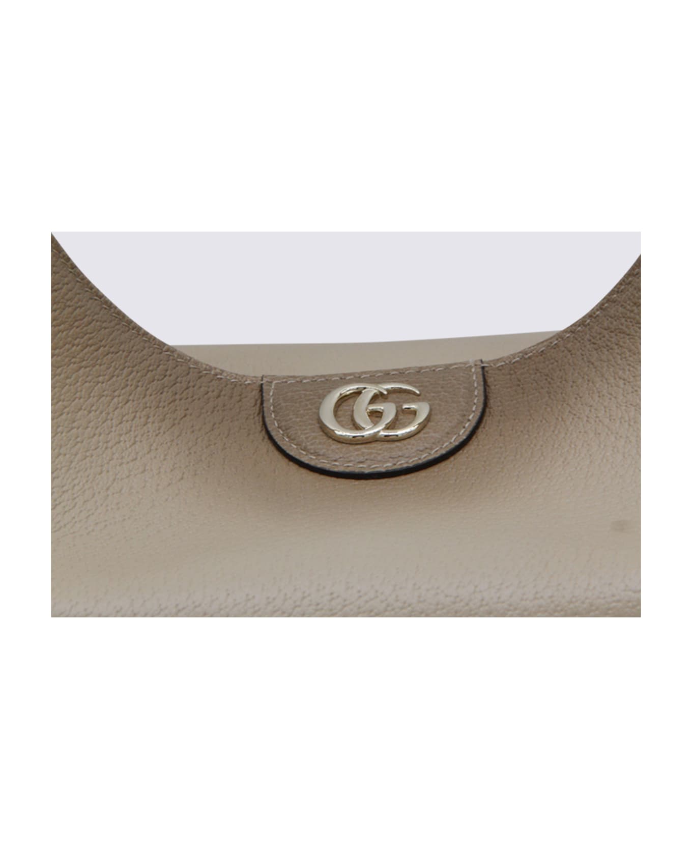 Gucci Beige Leather Diana Medium Top Handle Bag - OATMEAL
