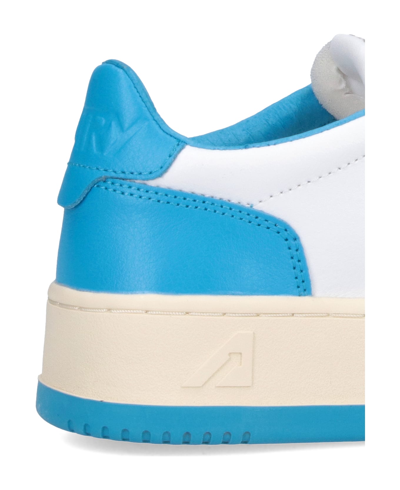 Autry Medalist Low Sneakers - Light blue