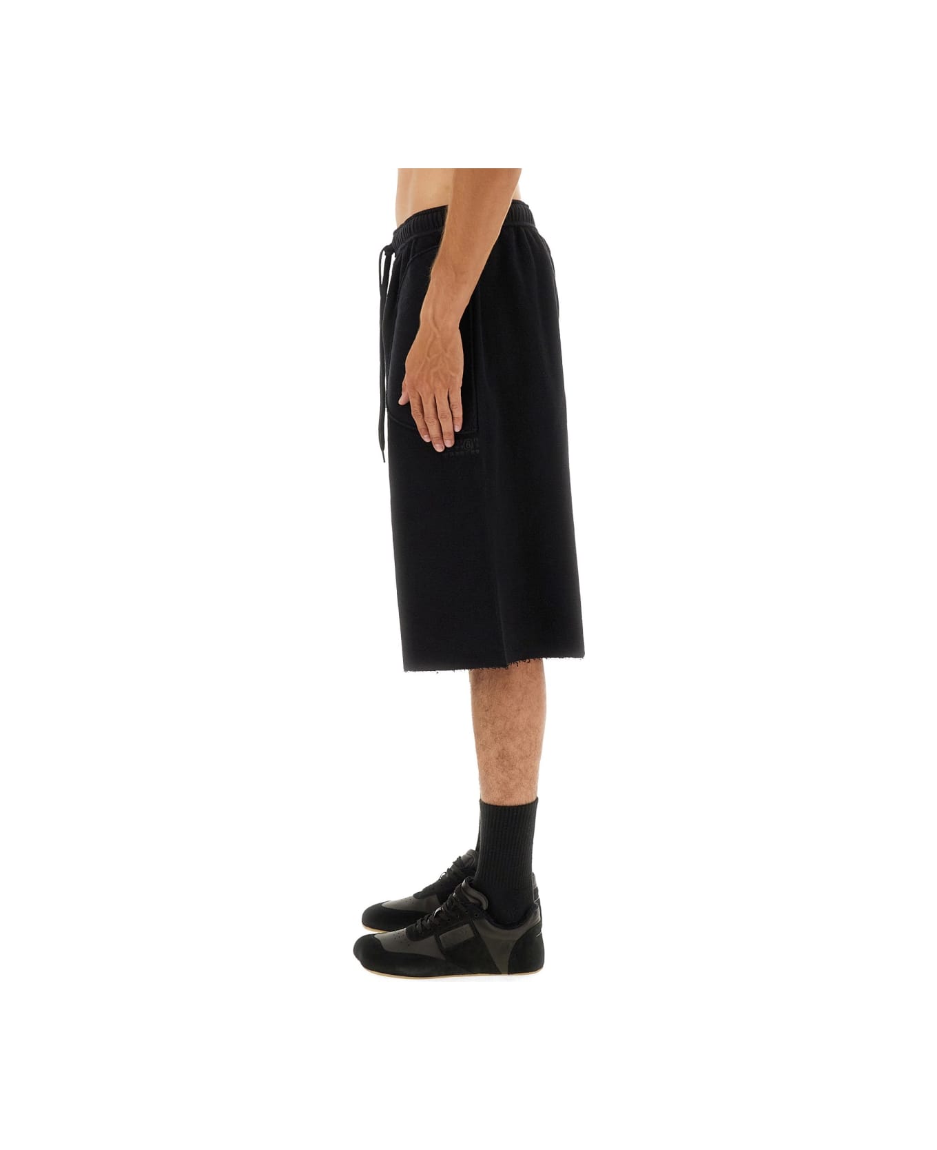 MM6 Maison Margiela Shorts With Logo - BLACK