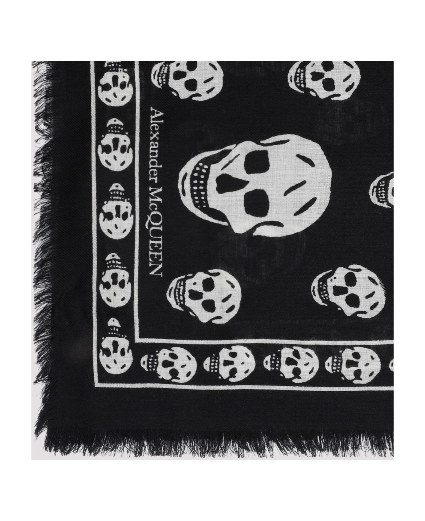 Alexander McQueen Printed Wool Scarf - Black/ivory