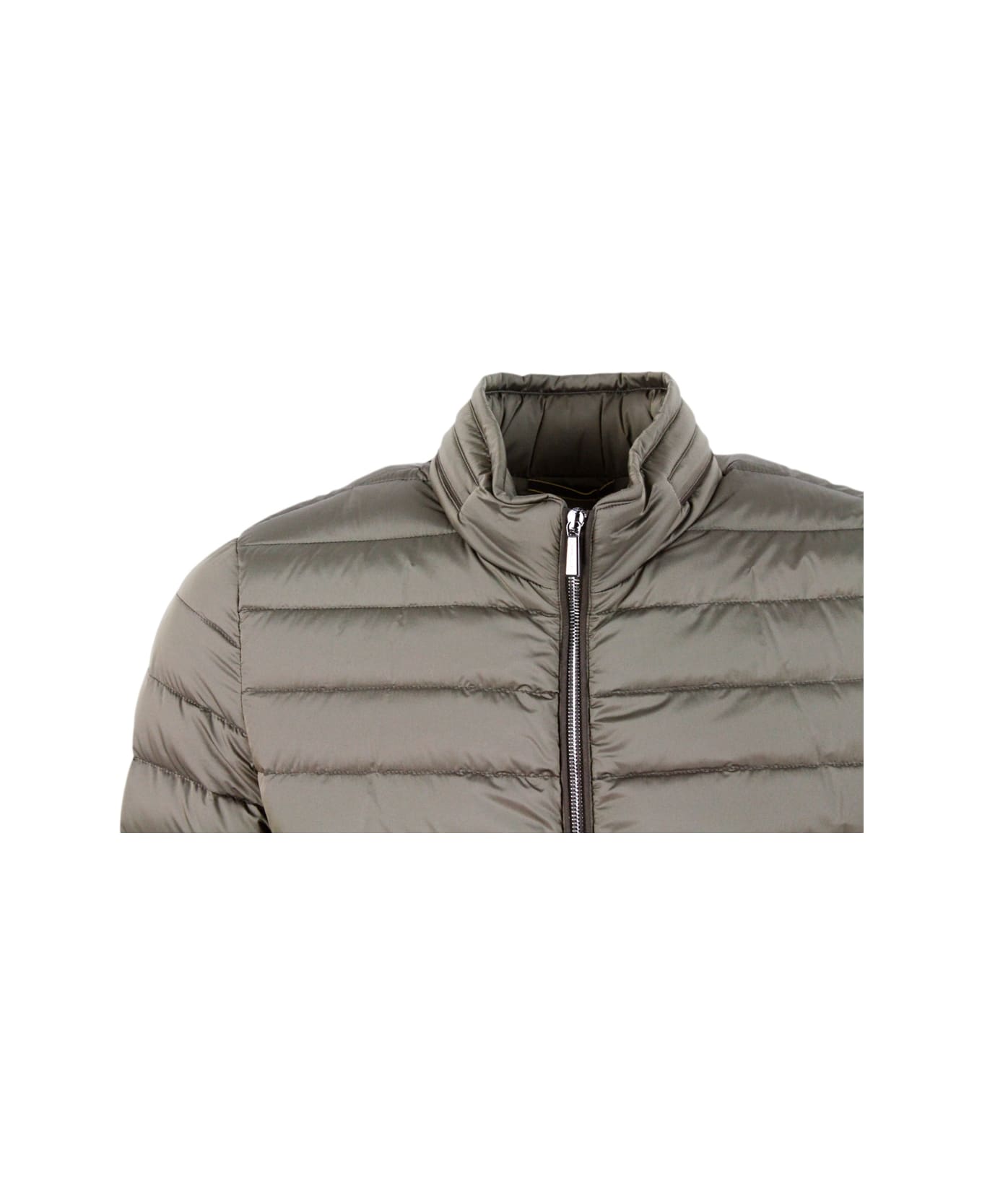 Moorer Bomber Jacket With Light Padding, Collar With Hidden Zip With Extractable Hood. Zip Closure - Military