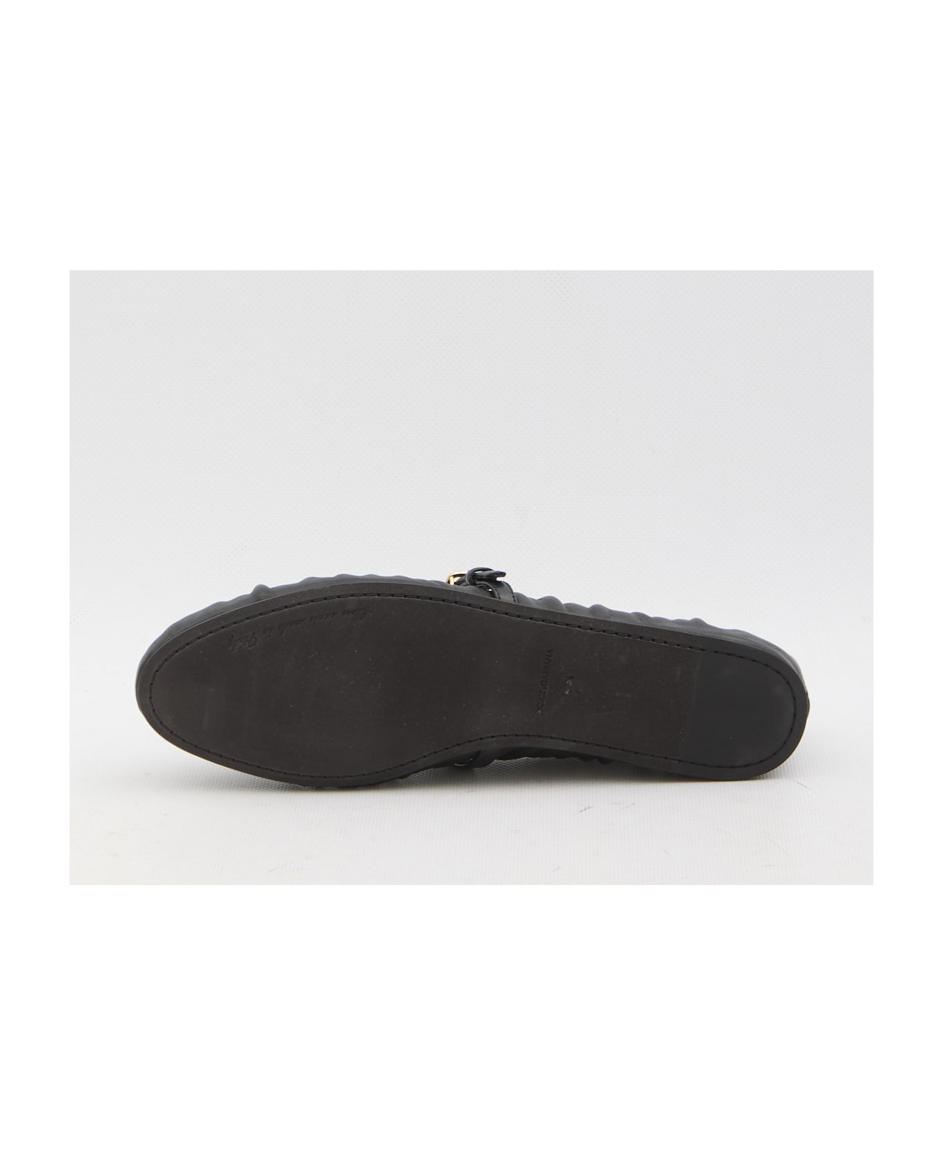 Dolce 
Gabbana Black Ballerinas With Metallic Logo And Strap In Leather Woman - NERO
