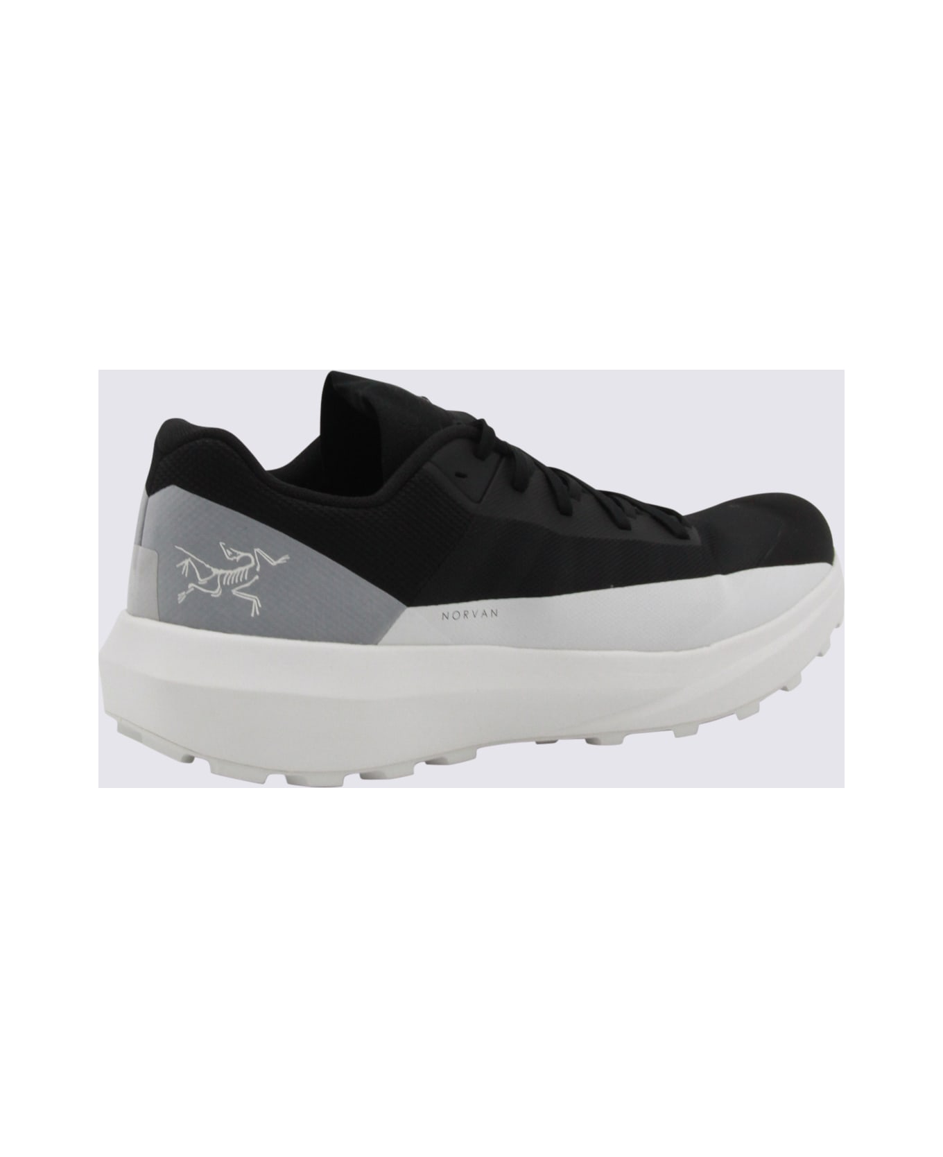Arc'teryx Veilance Black Norvan Sneakers - Black/arctic silk