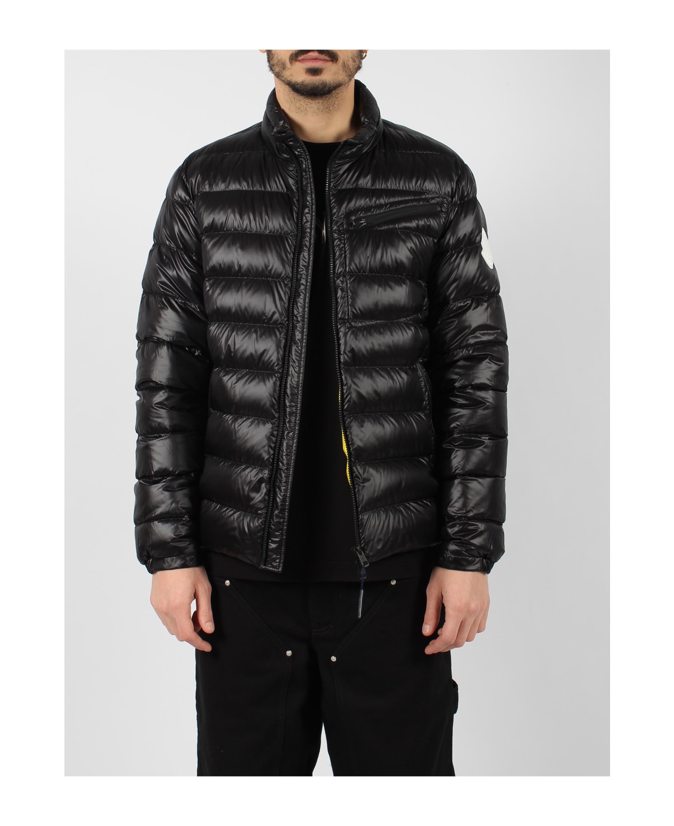 Moncler Logo Patch Zip-up Padded Jacket - Black ダウンジャケット