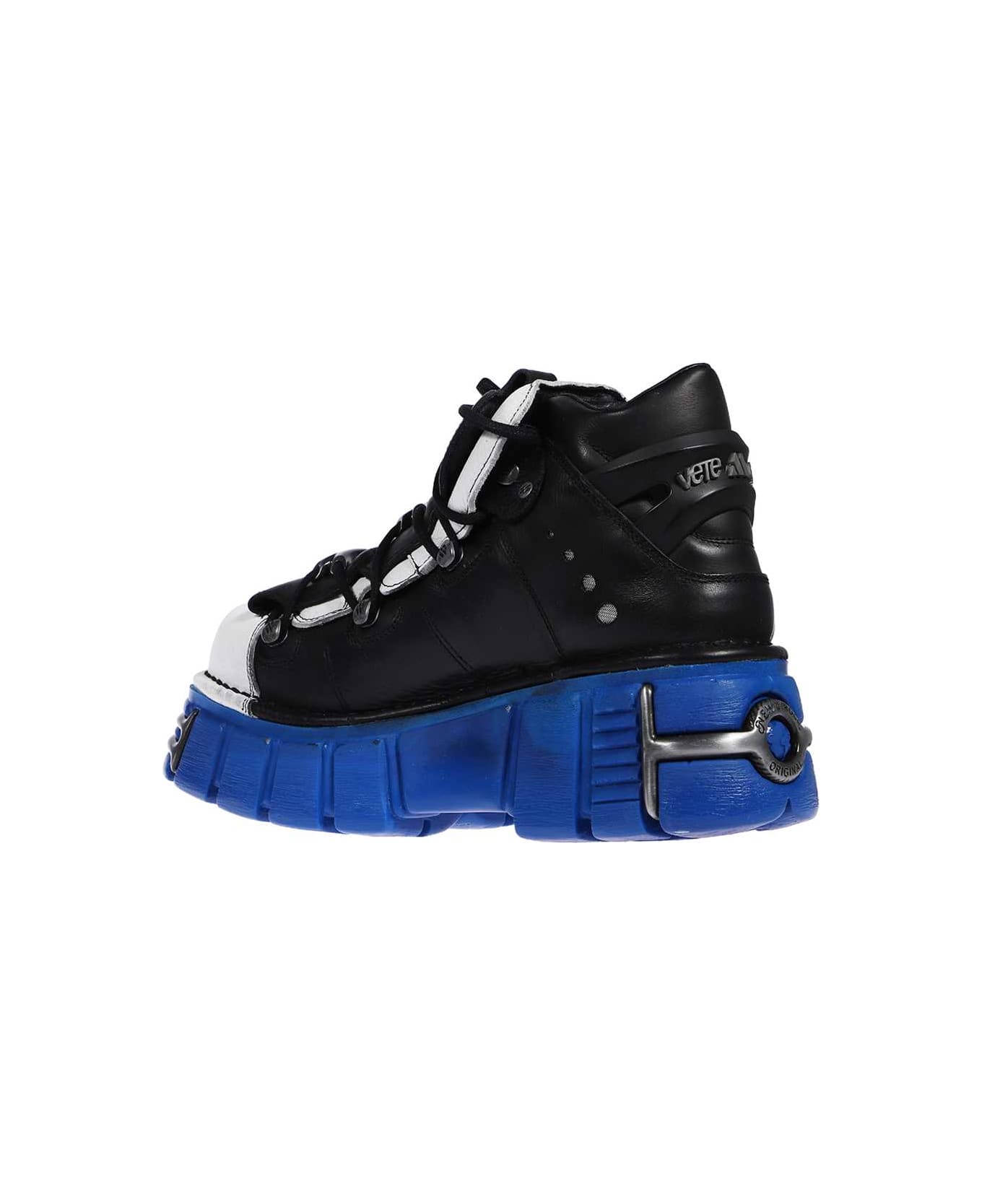 VETEMENTS Leather Platform Sneakers - black ウェッジシューズ