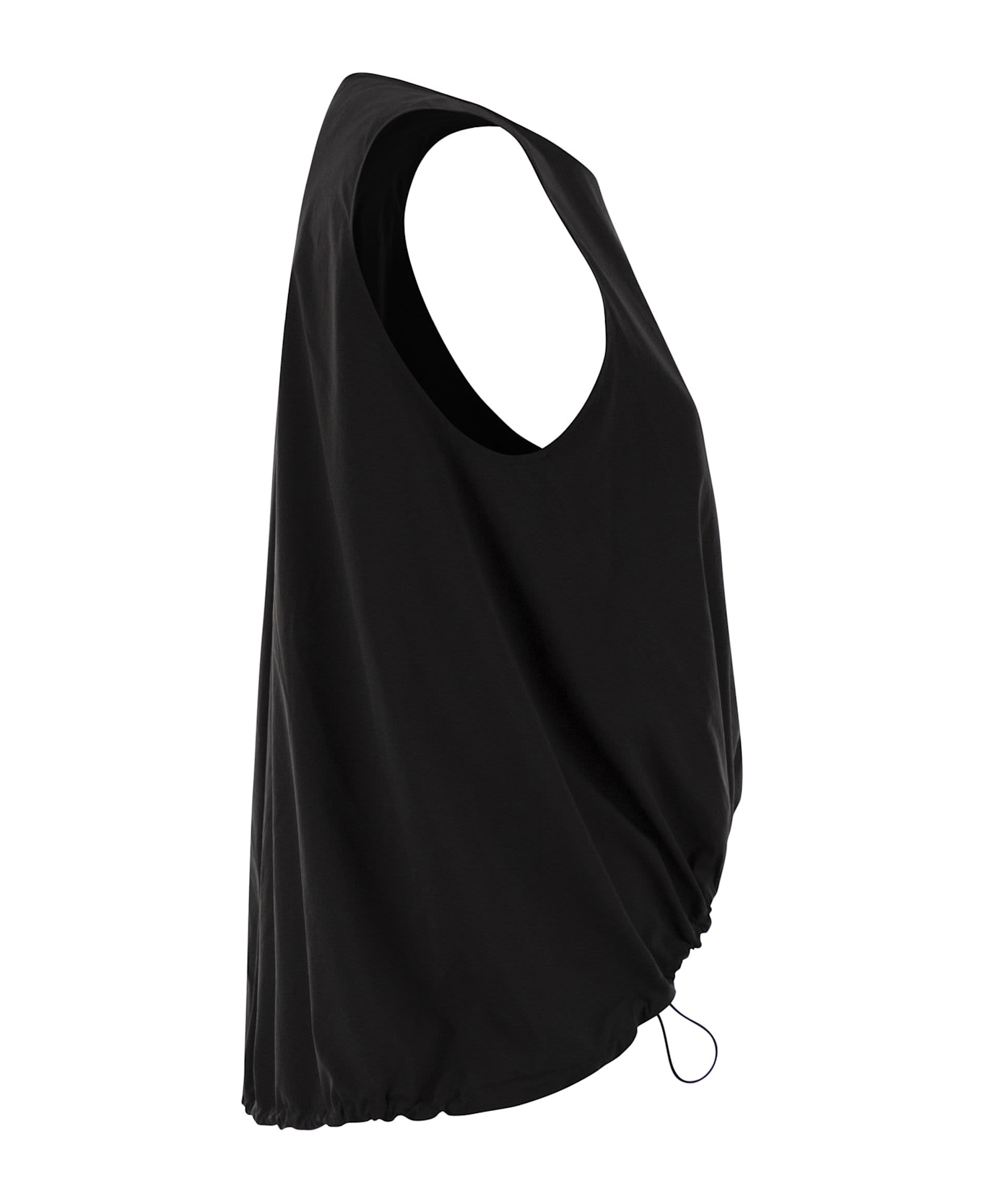 Herno Sleeveless Top In Tech Trait - Black