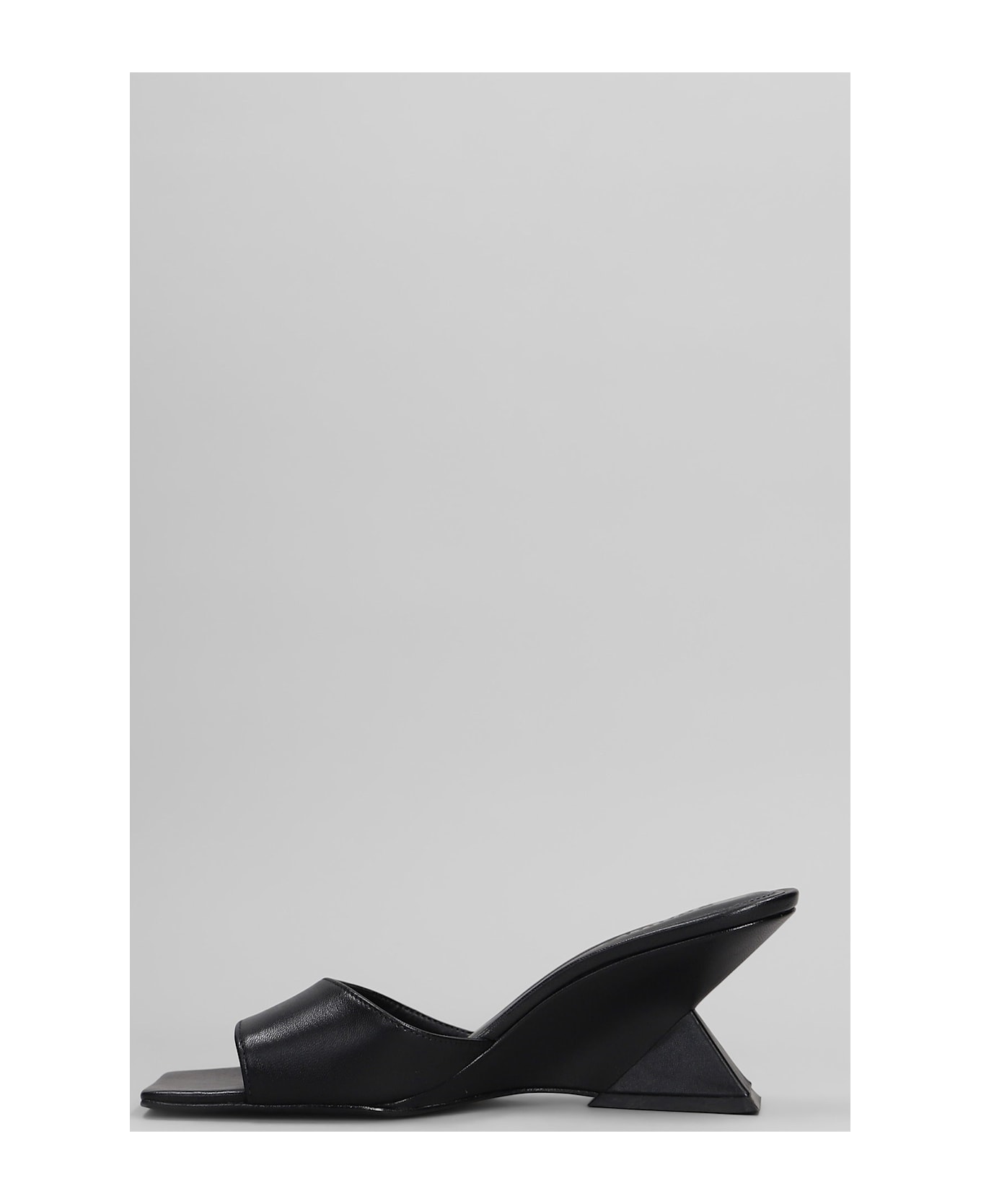Schutz Abbie Sculpt Slipper-mule In Black Leather - black