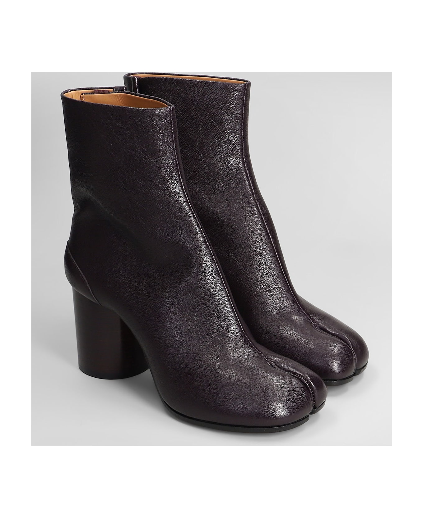Maison Margiela Tabi High Heels Ankle Boots In Viola Leather - Viola