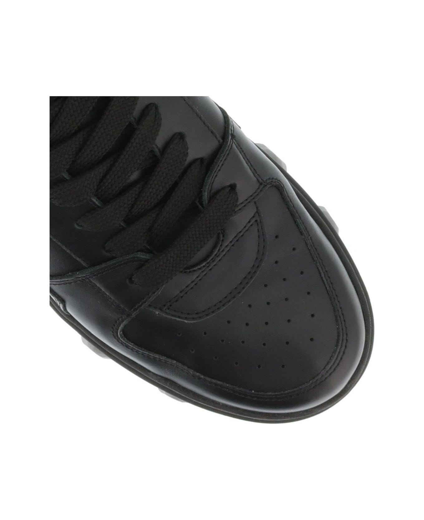 Dsquared2 Logo Printed Low-top Sneakers - Black