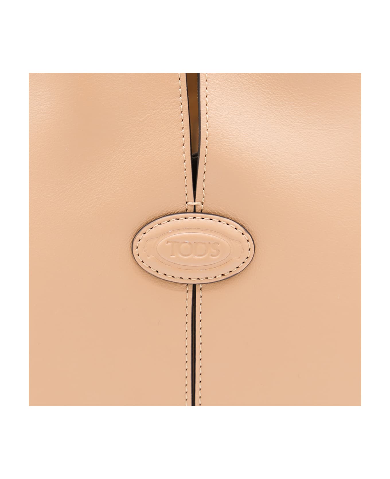 Tod
s Light Pink Leather Totes - Camel