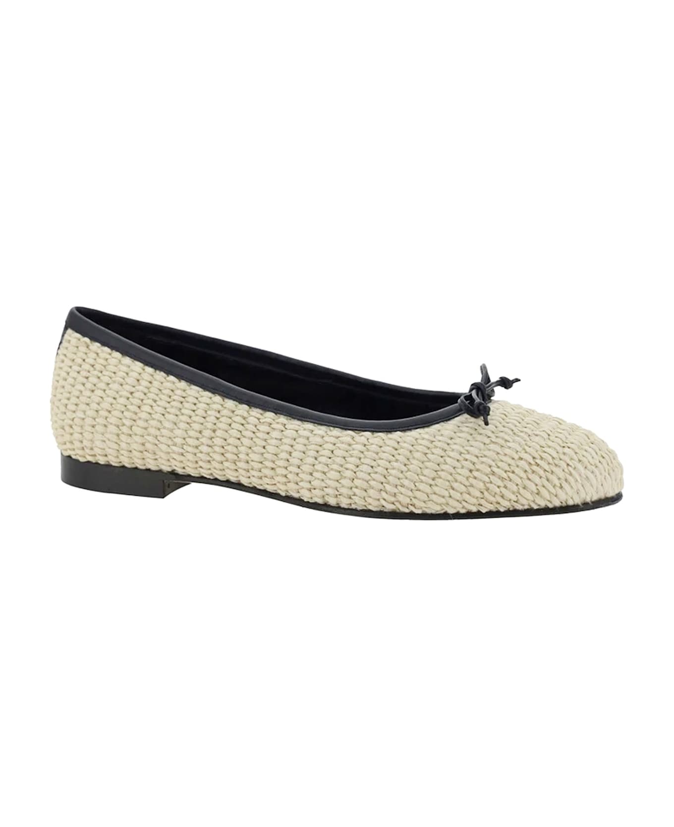 Manolo Blahnik Veralli 010 Ballerina Flats - Beige