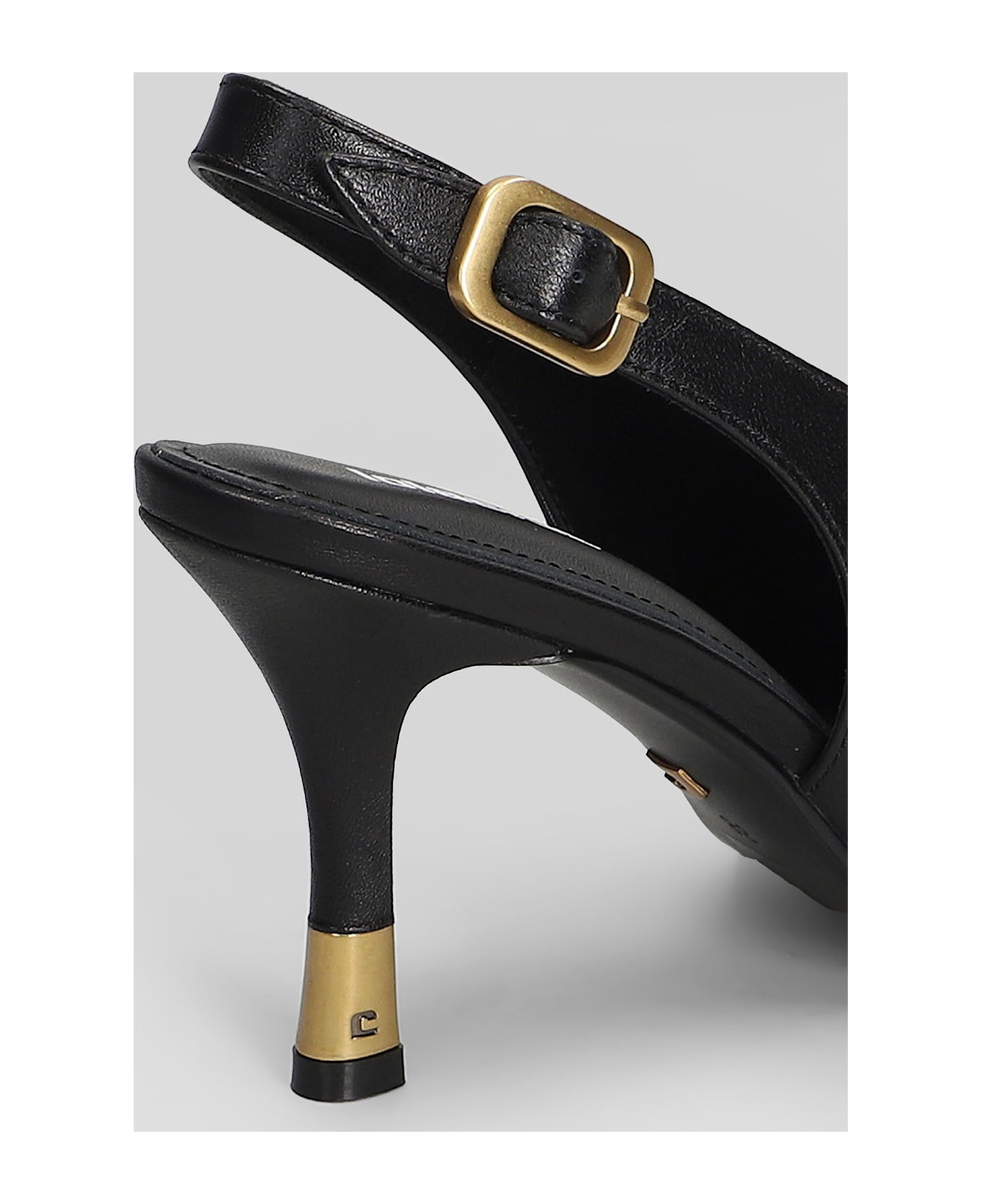 Lola Cruz Pumps In Black Leather - black