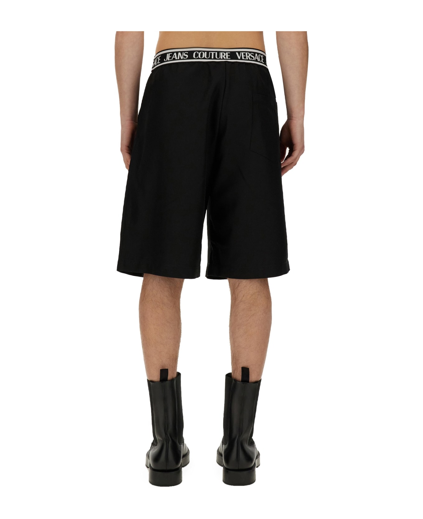 Versace Jeans Couture Bermuda With Logo - Black ショートパンツ