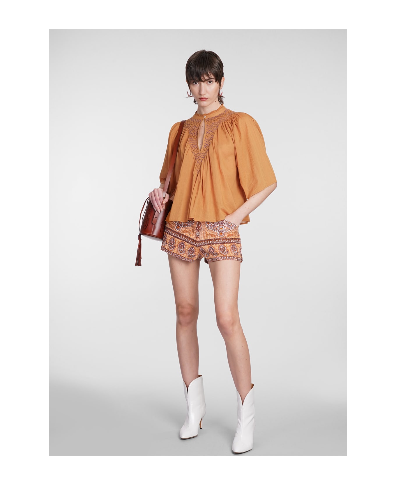 Antik Batik Tajar Shorts In Orange Cotton - orange