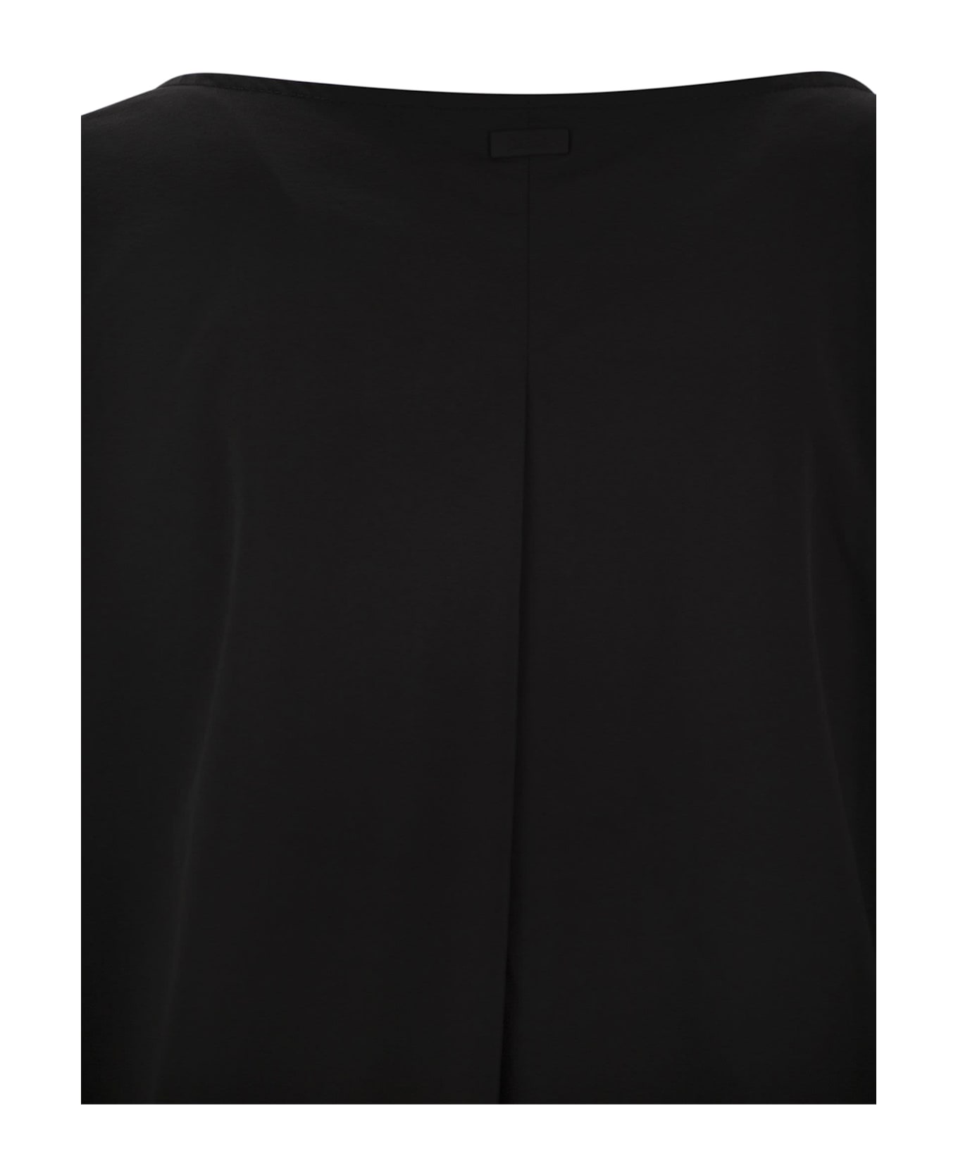 Herno Sleeveless Top In Tech Trait - Black