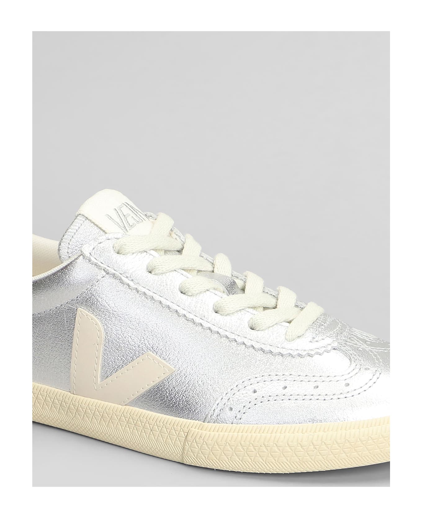 Veja Volley O.t Sneakers In Silver Leather - silver