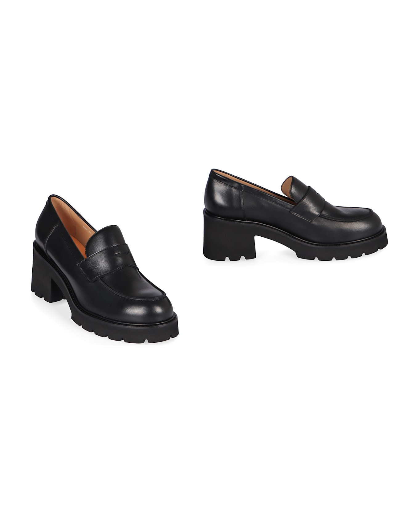 Doucal's Leather Moccasins - black