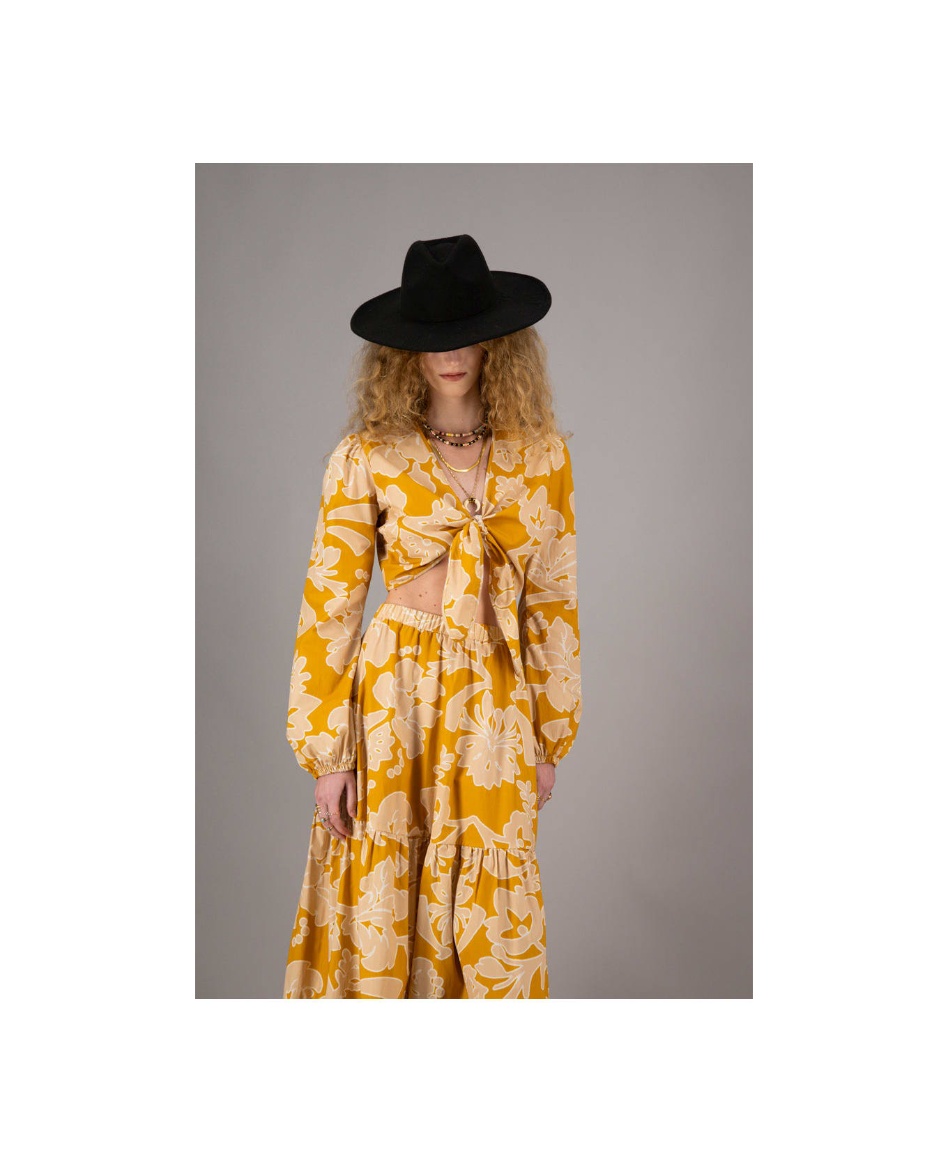 Amotea Susie In Flowered Ochre Cotton - Ochre